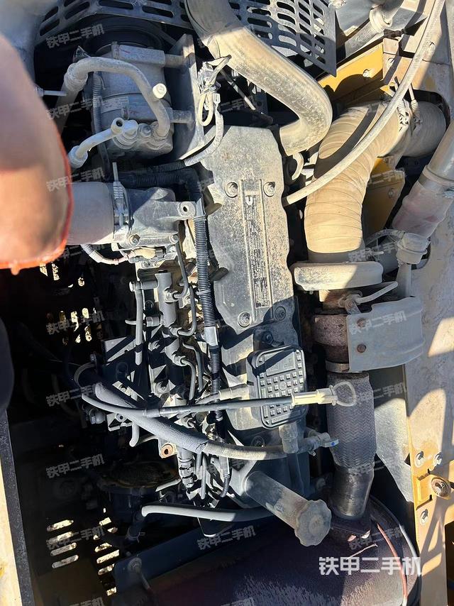 发动机整体俯视（整机外观）