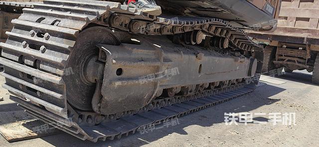 单侧履带整体（整机外观）