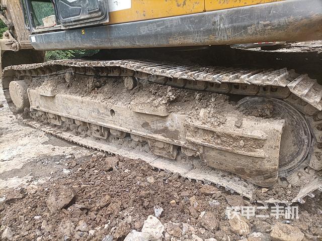 单侧履带整体（整机外观）