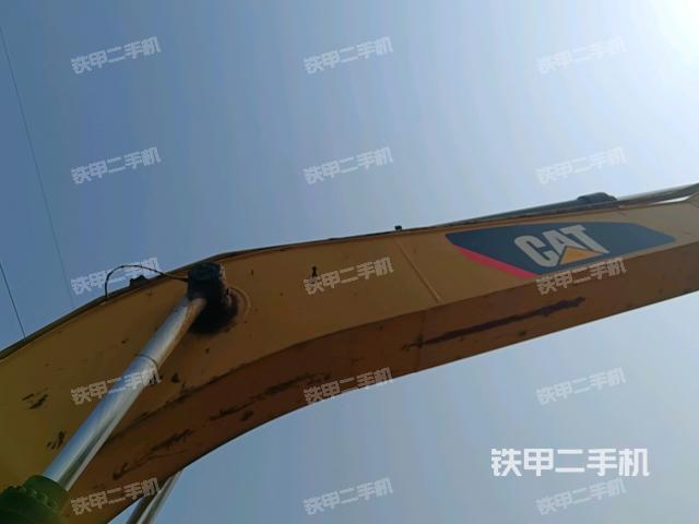 大臂整體?右側(cè)(工作和回轉(zhuǎn)裝置) 大臂整體?右側(cè)(工作和回轉(zhuǎn)裝置)