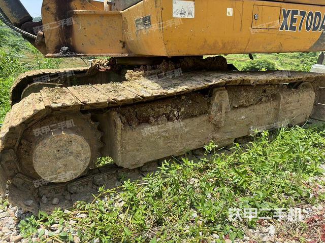 单侧履带整体（整机外观）