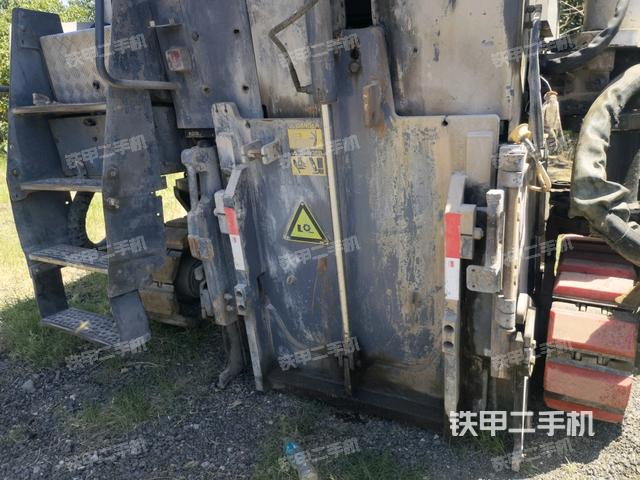 工作裝置1（工作裝置）