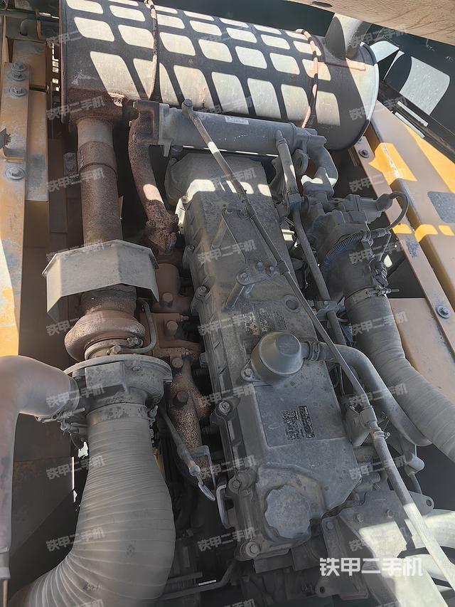 发动机整体俯视（整机外观）