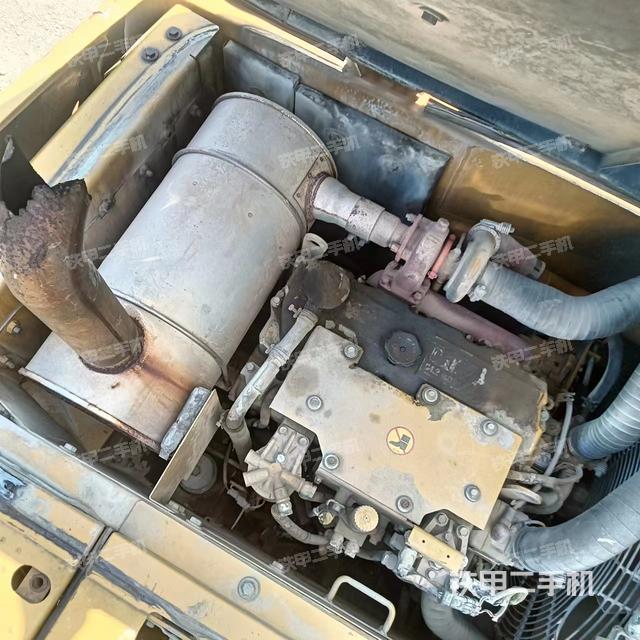 发动机整体俯视（整机外观）