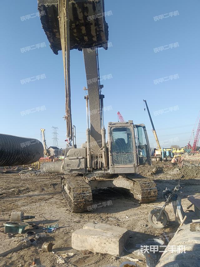 驾驶室整体（整机外观）