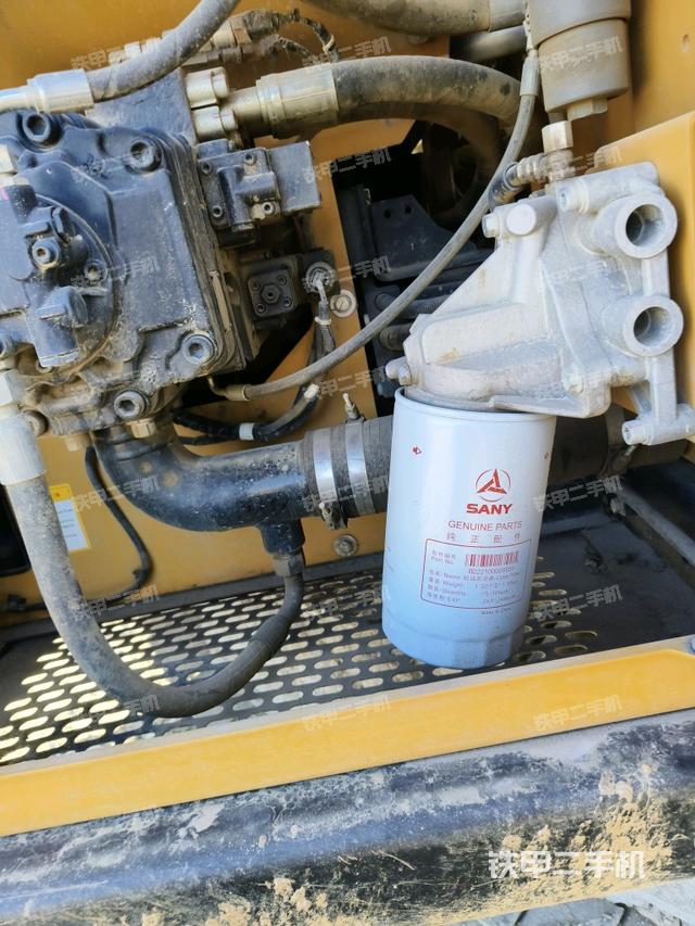 液压泵室（大件舱室）