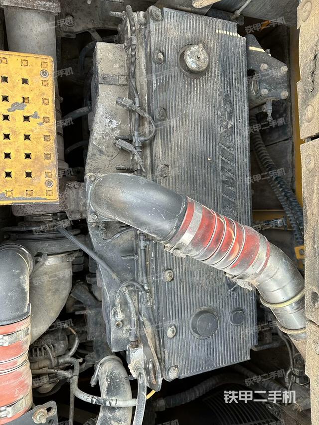 发动机整体俯视（整机外观）