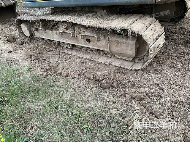 单侧履带整体（整机外观）