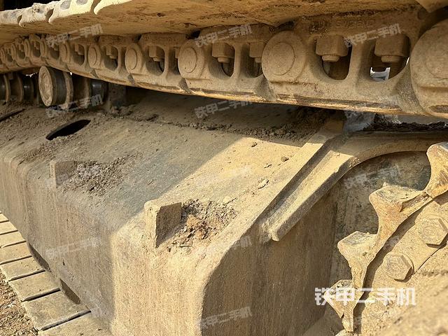 单侧履带整体（整机外观）