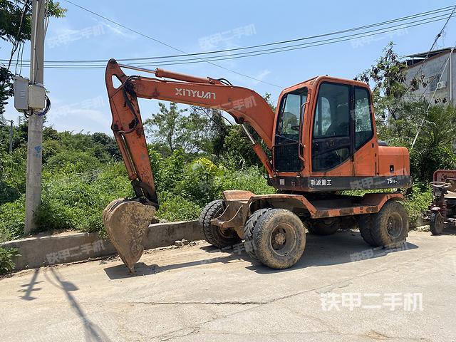 驾驶室整体（整机外观）