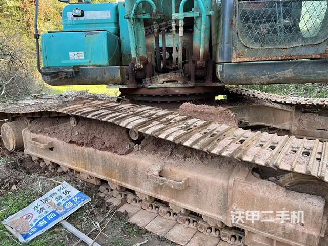 单侧履带整体（整机外观）