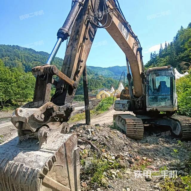 卡特彼勒318D液压挖掘机