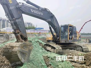 四川-成都市二手沃尔沃EC360LC挖掘机实拍照片