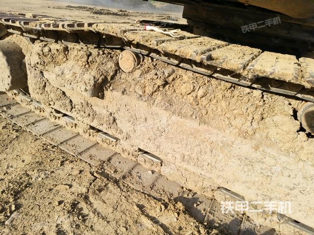 右侧履带整体（行走机构）