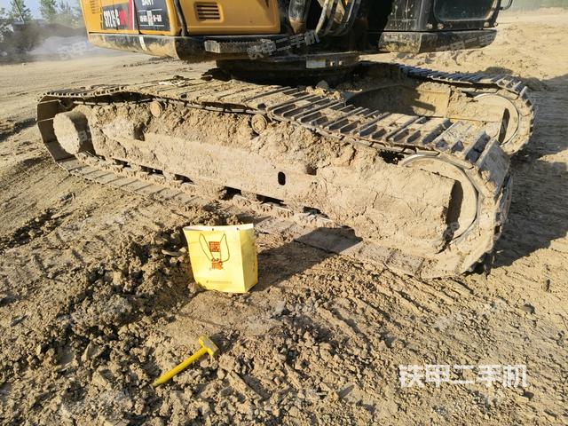 左侧履带整体 （行走机构）