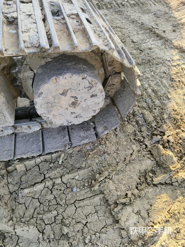 左侧行走马达盖板（行走机构）