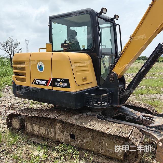 单侧履带整体（整机外观）