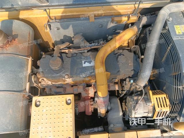 發(fā)動機(jī)室(上車部件) 發(fā)動機(jī)室(上車部件)