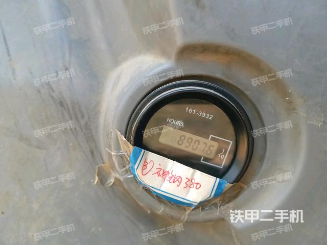 小時表(駕駛室部分) 小時表(駕駛室部分)