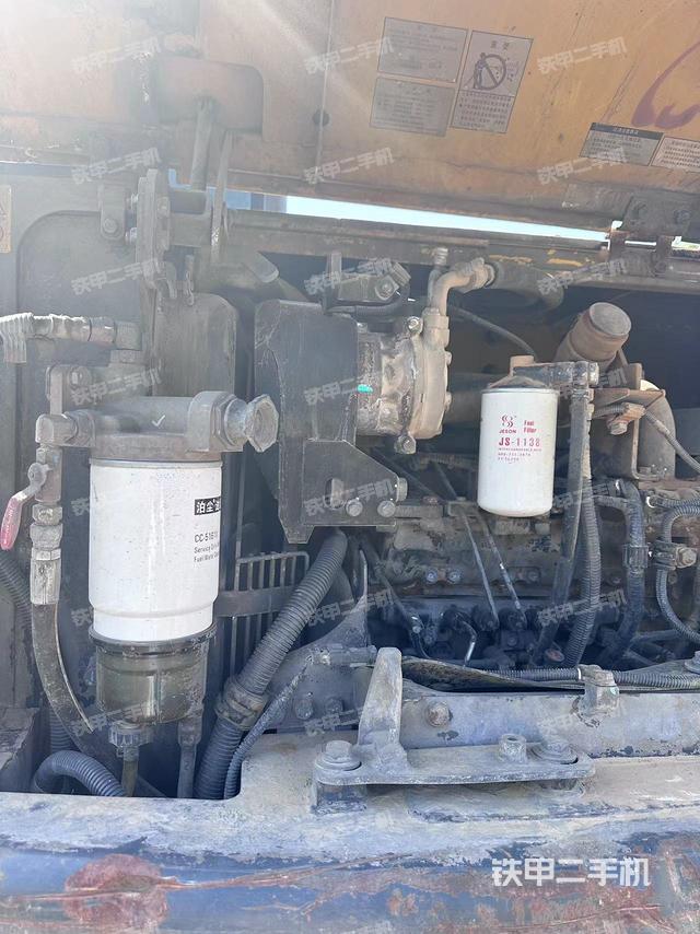 发动机整体俯视（整机外观）