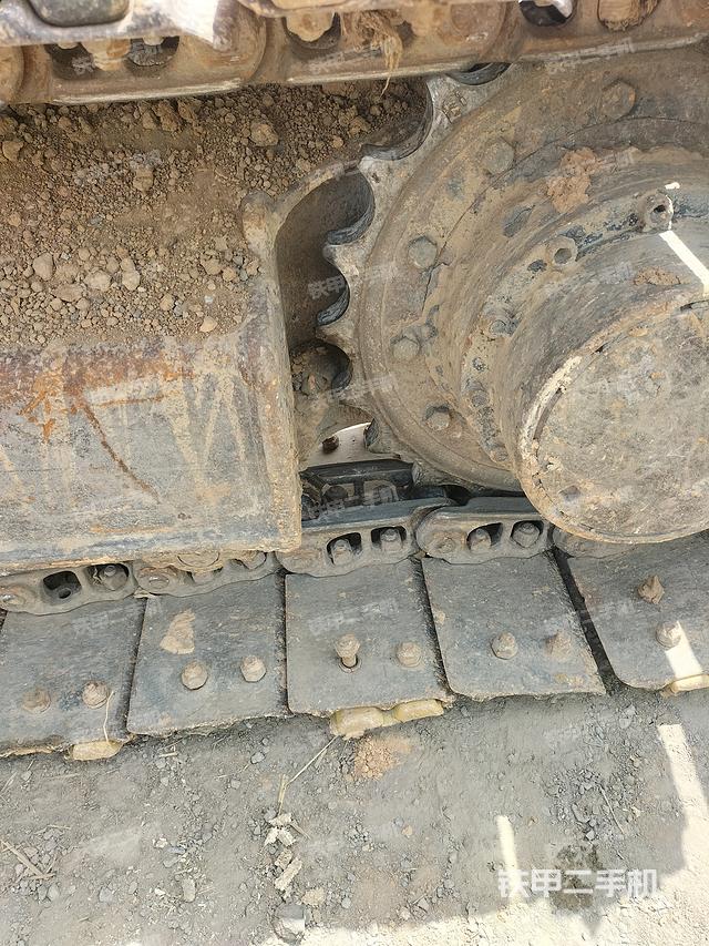 单侧履带整体（整机外观）