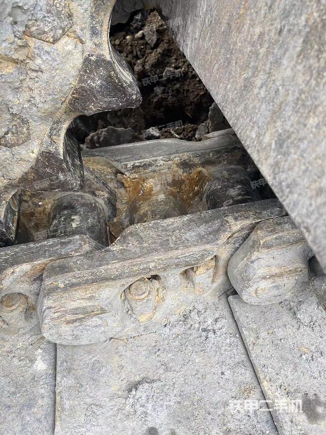 单侧履带整体（整机外观）