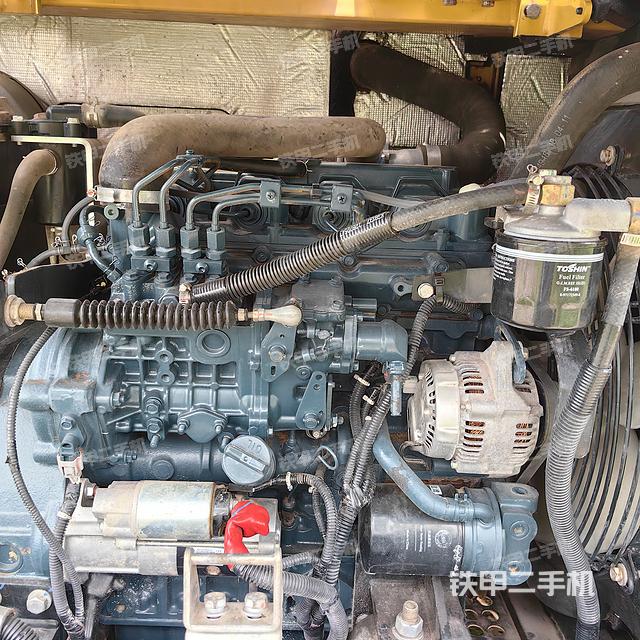 发动机整体俯视（整机外观）