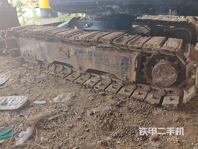 单侧履带整体（整机外观）