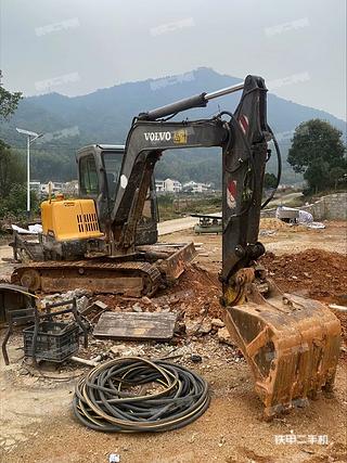 岳阳市出售 沃尔沃 EC55D 挖掘机