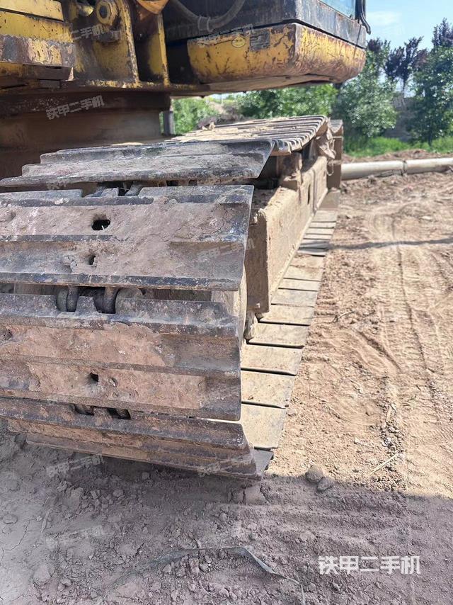 单侧履带整体（整机外观）