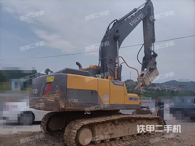 整机右后45°（整机外观）