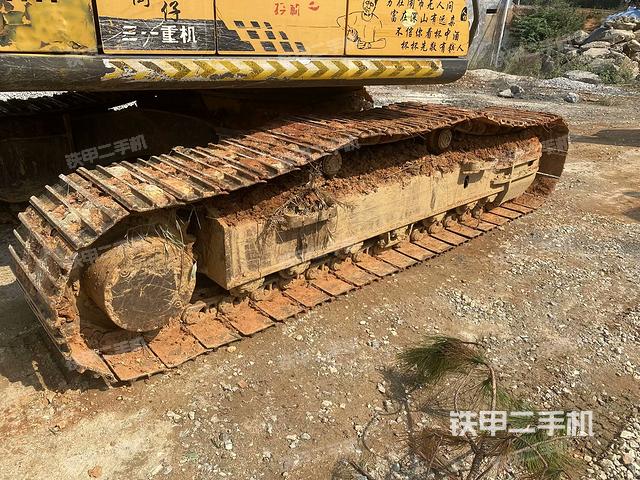 单侧履带整体（整机外观）