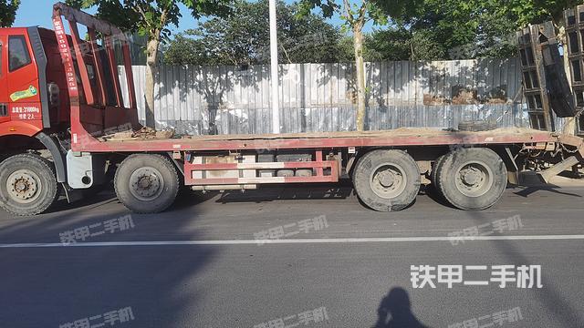 整机左侧（设备外观及核心部件）