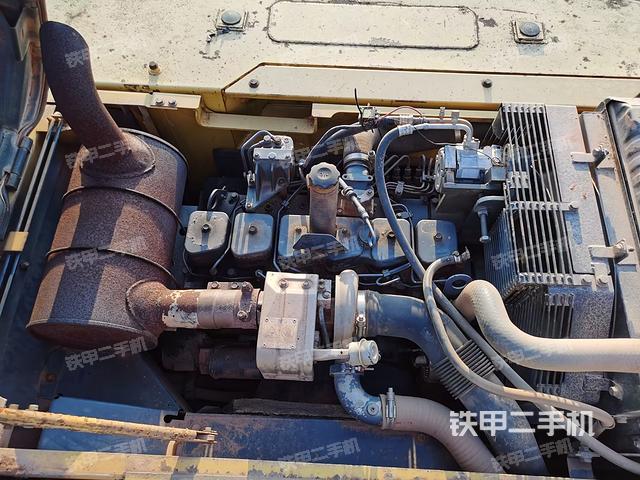 发动机整体俯视（整机外观）