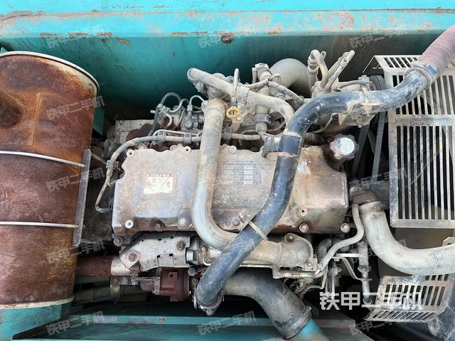 发动机整体俯视（整机外观）