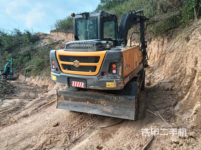 整机右后45°（整机外观）