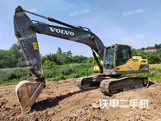 鄂州沃尔沃EC220DL挖掘机实拍图片