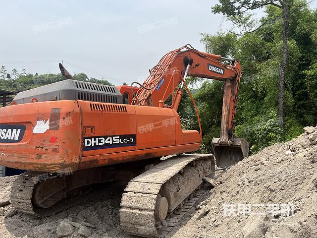 整机右后45°（整机外观）