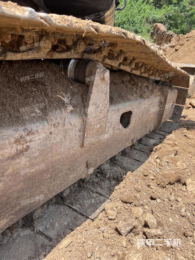 单侧履带整体（整机外观）