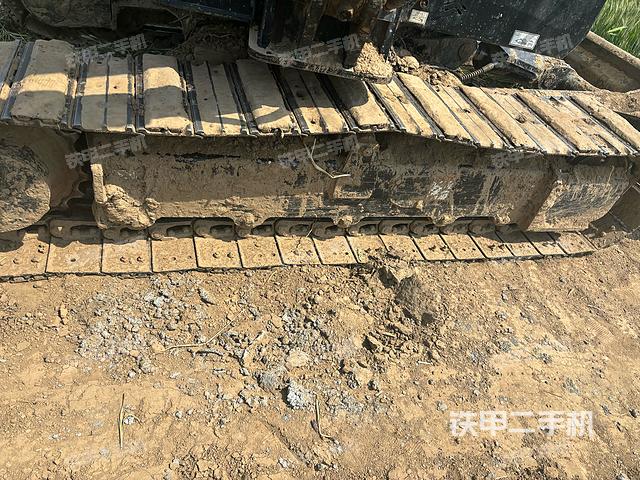 单侧履带整体（整机外观）