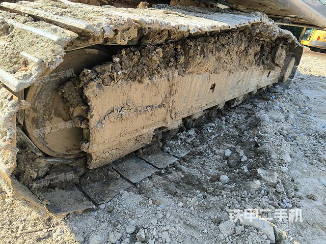 单侧履带整体（整机外观）