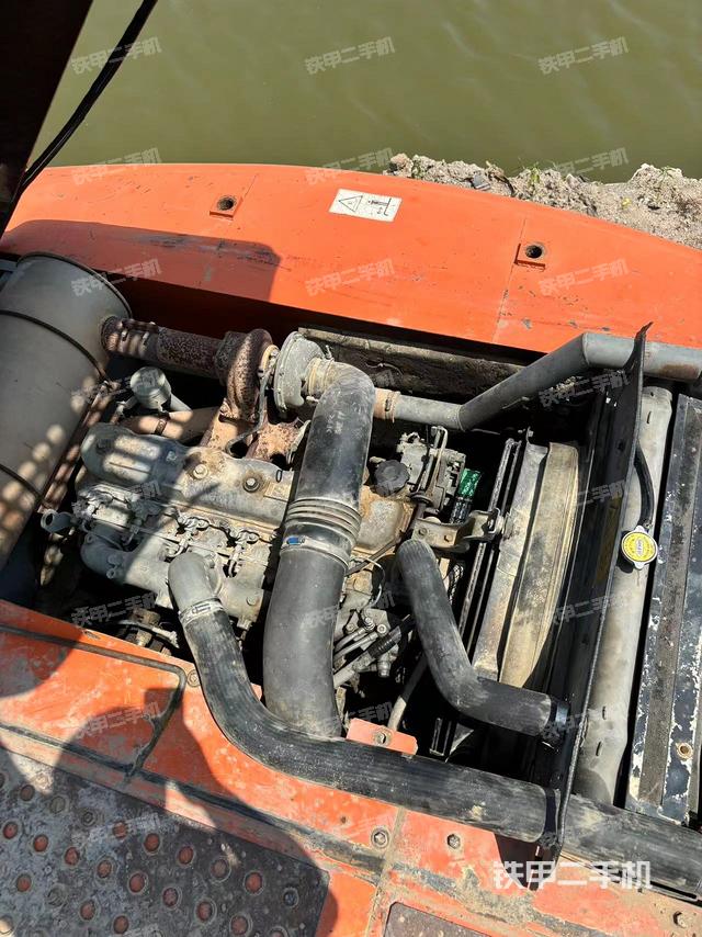 发动机整体俯视（整机外观）