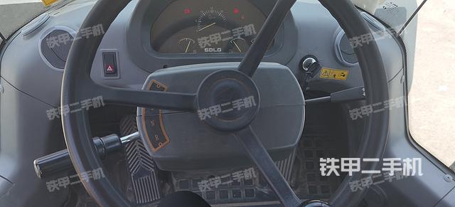 驾驶室操作台（整机外观及大件）