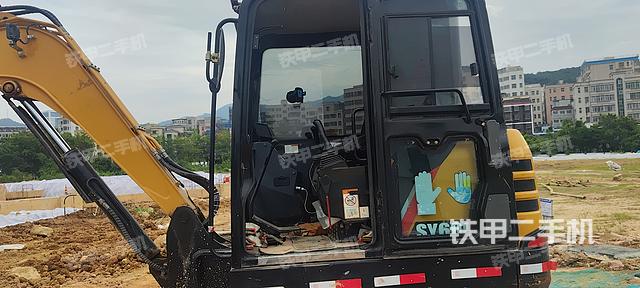 驾驶室整体（整机外观）