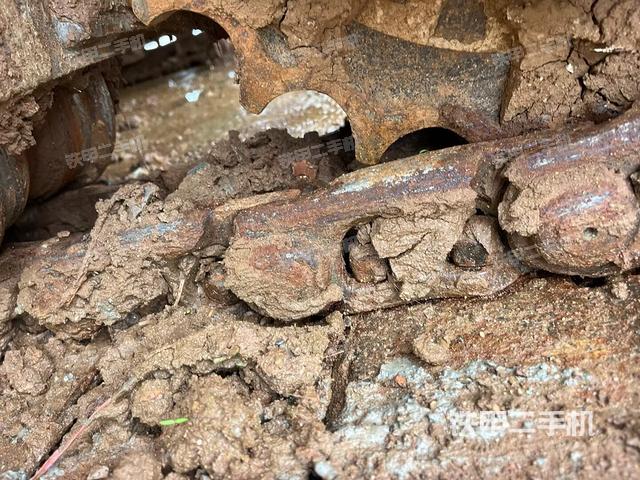 左導(dǎo)向輪（行走機(jī)構(gòu)）