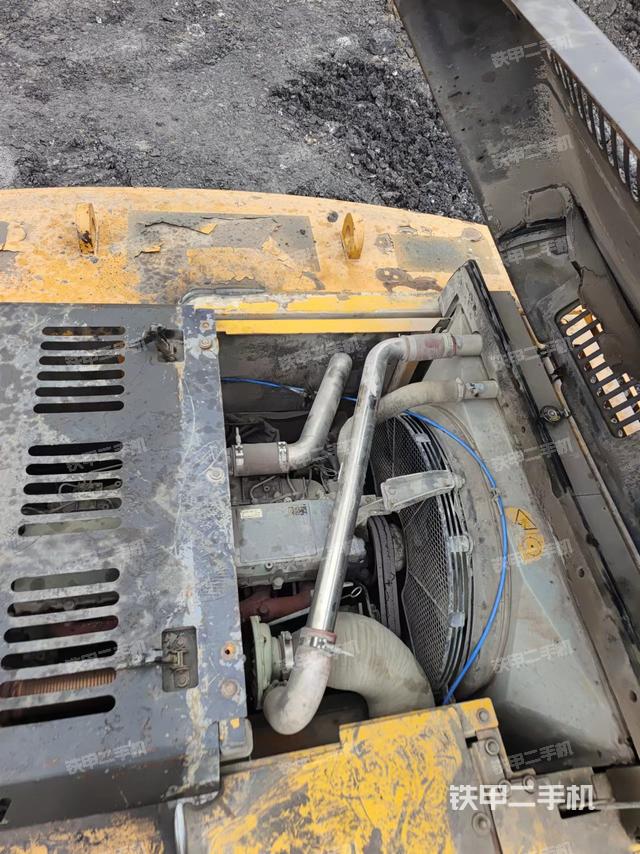 发动机整体俯视（整机外观）