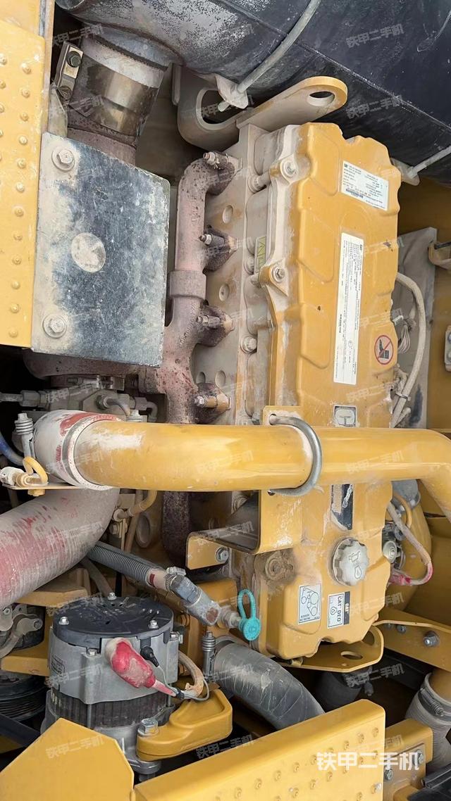 发动机整体俯视（整机外观）