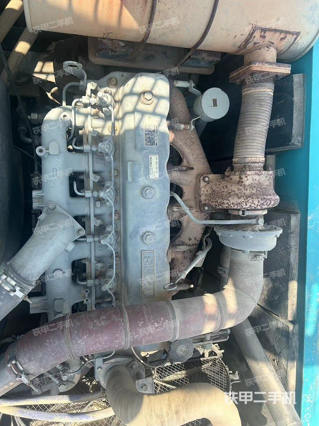 发动机整体俯视（整机外观）