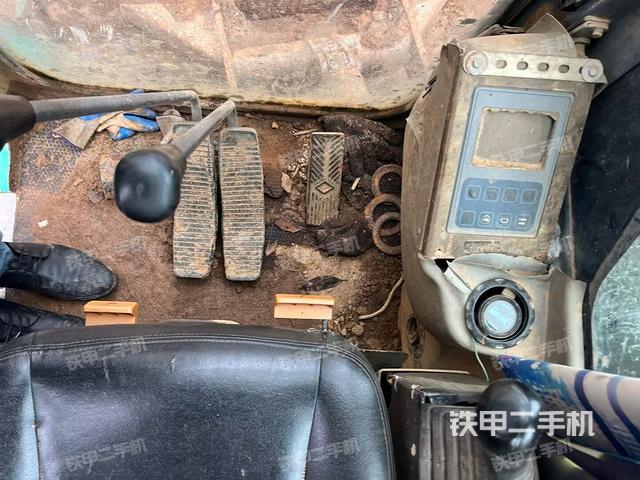 小時(shí)表（駕駛室部分）