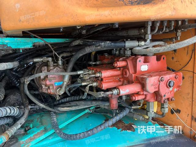 分配閥（上車部件）